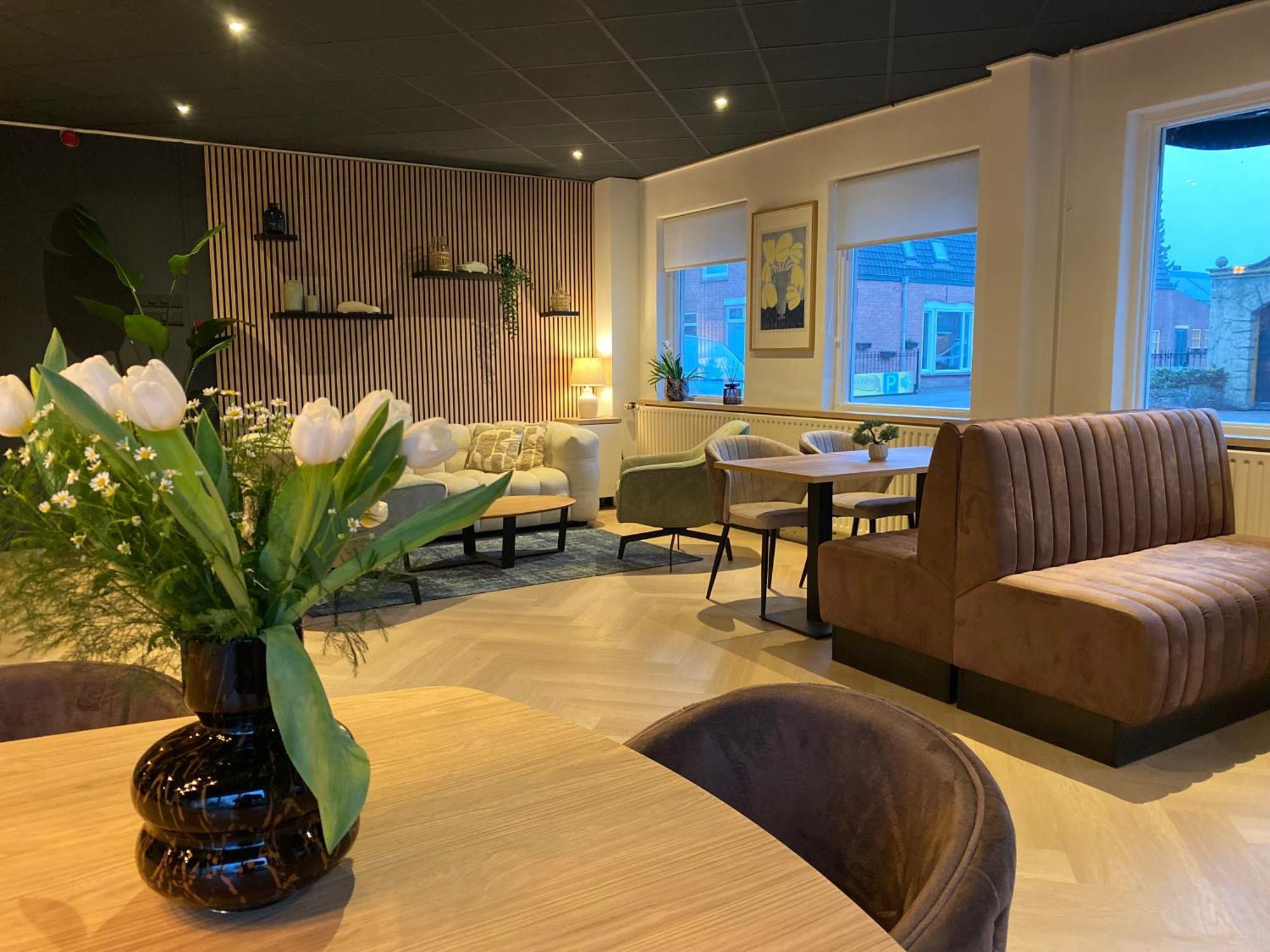 Hotel Emilia Kaatsheuvel Luaran gambar