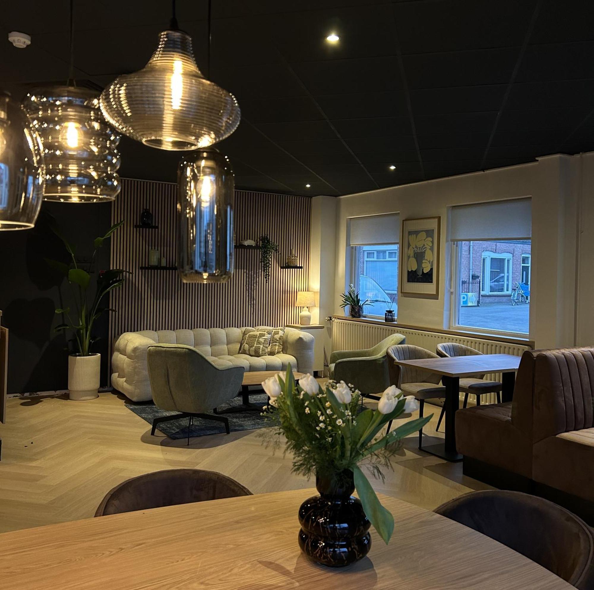 Hotel Emilia Kaatsheuvel Luaran gambar
