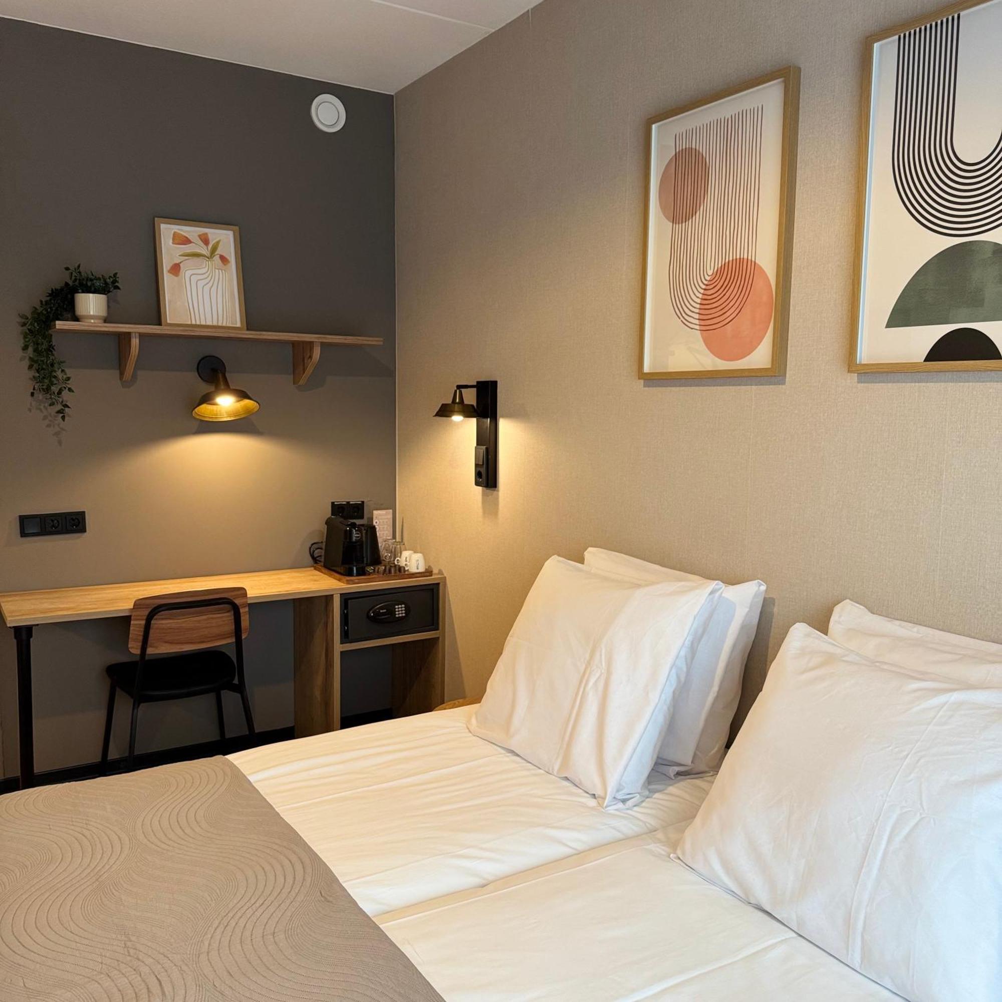 Hotel Emilia Kaatsheuvel Luaran gambar