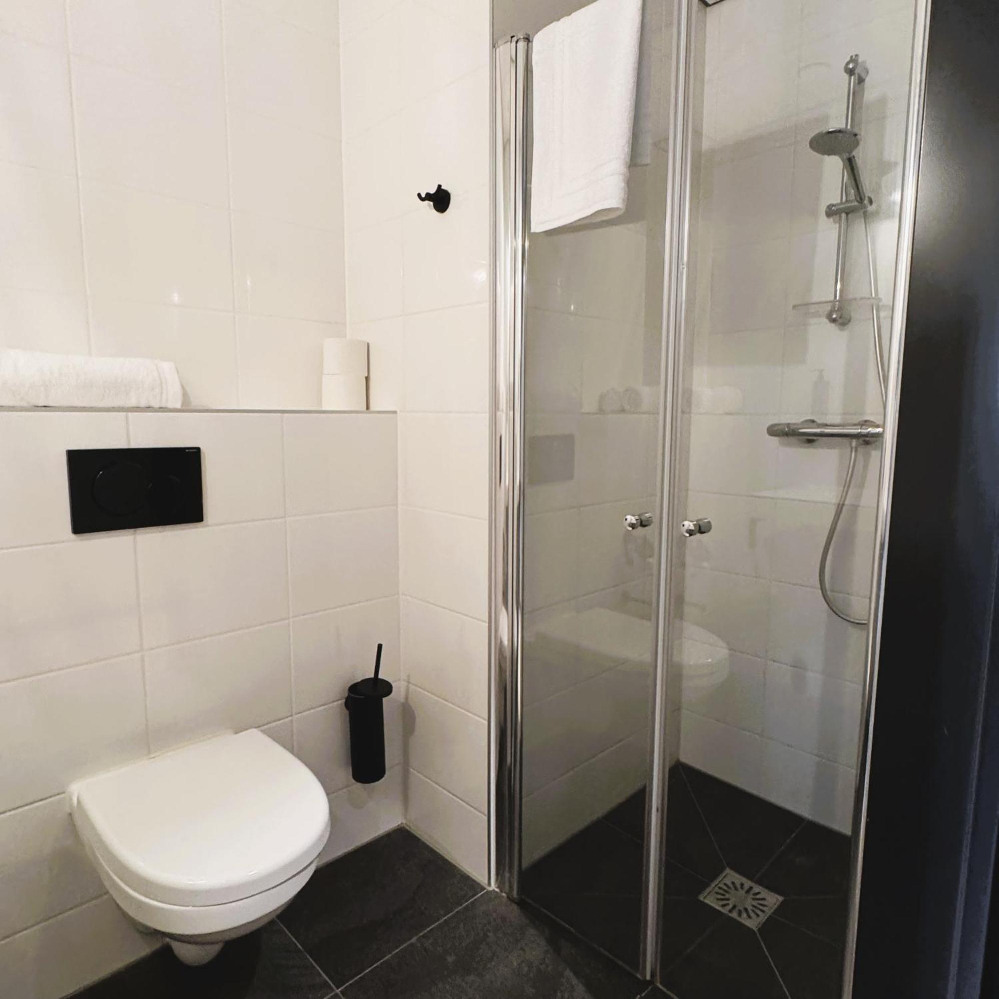 Hotel Emilia Kaatsheuvel Luaran gambar