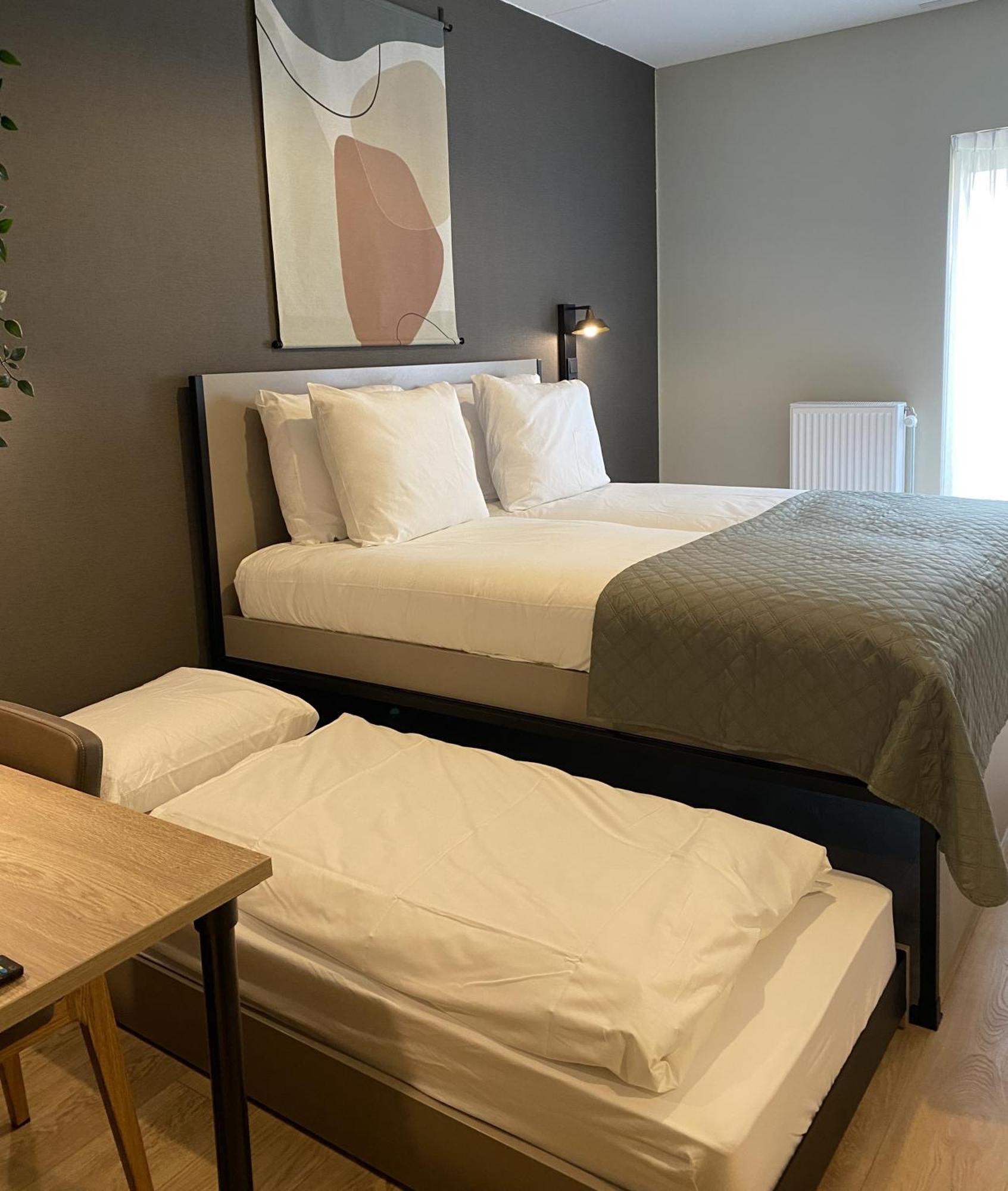 Hotel Emilia Kaatsheuvel Luaran gambar